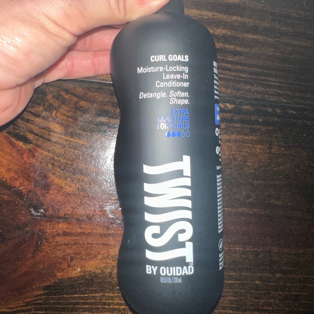 Twist by Ouidad Black Leave-In Conditioner